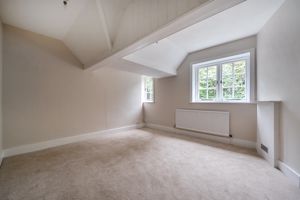 Photo 24- click for photo gallery